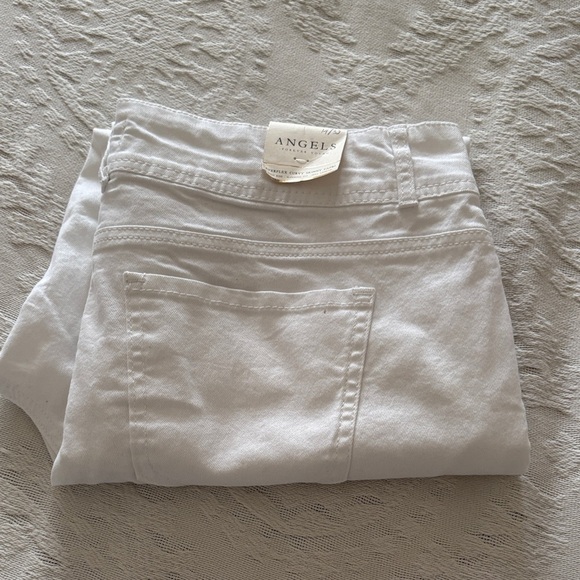 BNWT White Everflex Curvy Skinny Capri by ANGELS - Picture 10 of 10